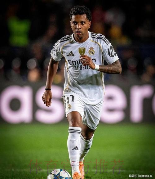 记者:罗德里戈将留皇马 没收到报价也未申请离队 记者:罗德里戈将留皇马 没收到报价也未申请离队